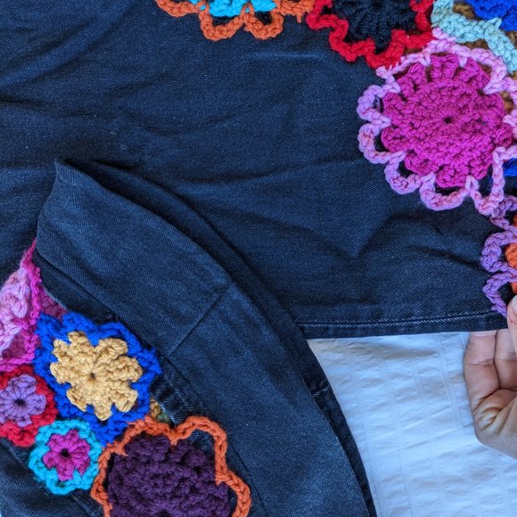 Custom Crochet Flower Set and Hat - Picture 3 of 6